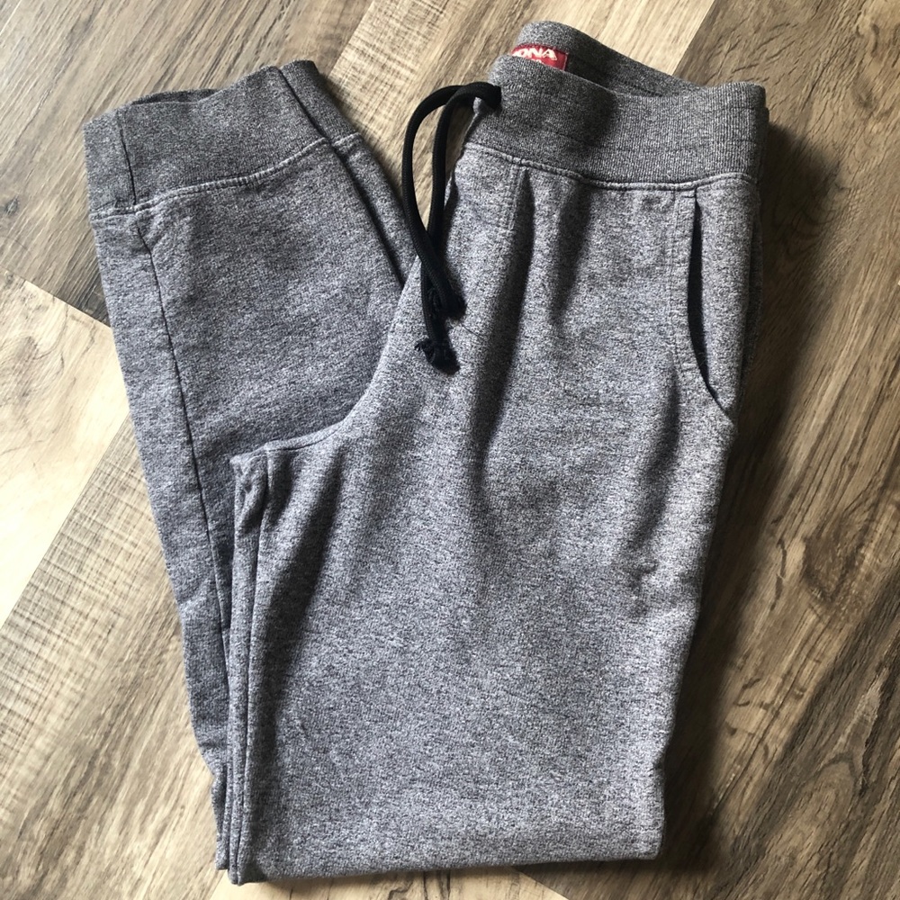 Boys heathered charcoal joggers
